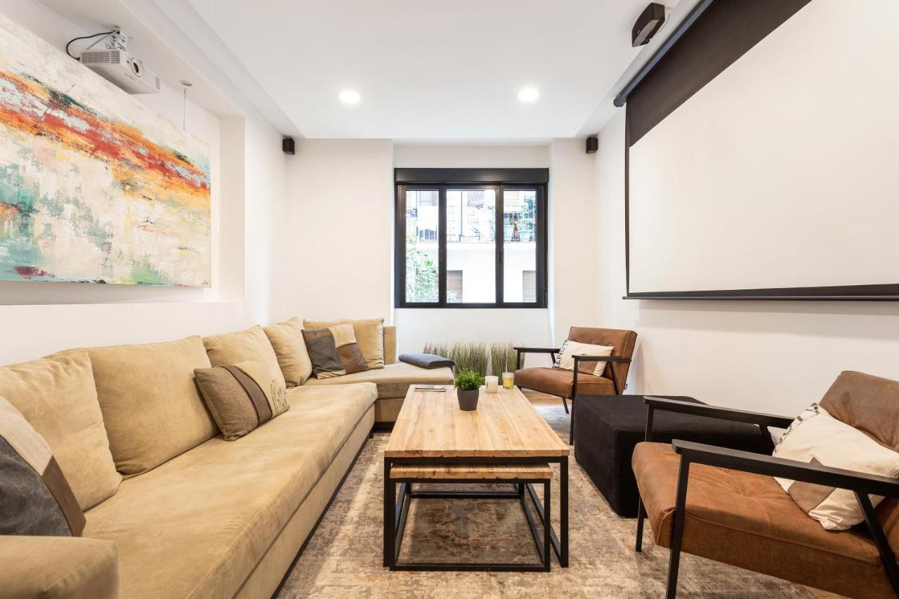 Callao Flat * Madryt